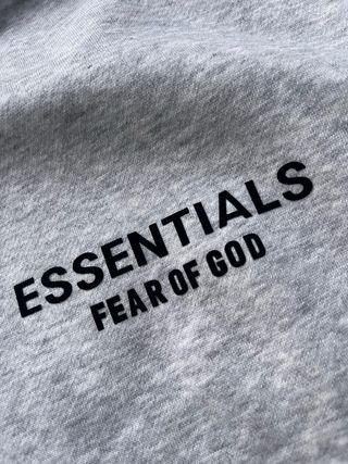 Sudadera Essentials FOG Gris con Capucha