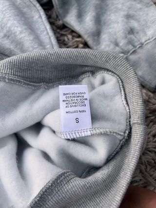 Sudadera Essentials FOG Gris con Capucha