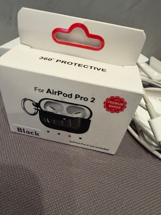 Apple AirPods Pro 2 con custodia Lightning