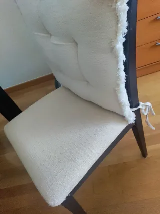 4 Sillas Comedor Wengué con Cojines