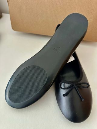 Sabrinas novas Mango pretas tamanho 37