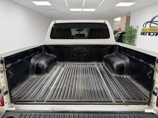TOYOTA Hilux Cabina Doble VX desde 584€/mes*