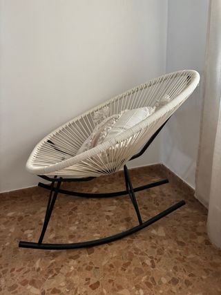 Silla Acapulco Sklum Negra y Blanca