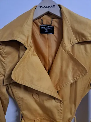 Americana amarilla mujer