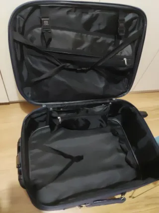 Maleta de viaje azul