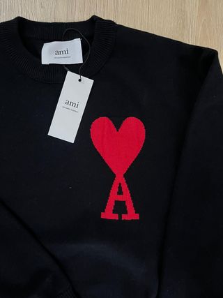 Jersey AMI Negro Corazón Rojo