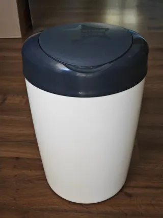 Papelera Tommee Tippee para pañales
