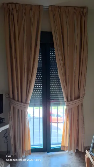 Mueble de dormitorio con escritorio