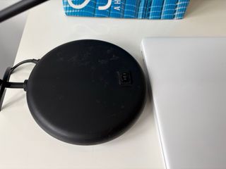 Lámpara de escritorio metálica negra