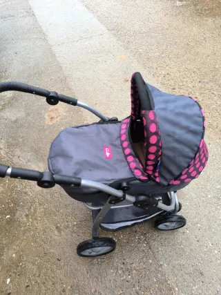 Sillita de muñeca con lunares