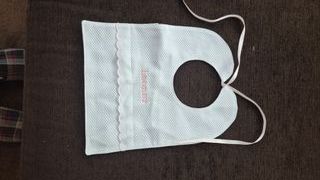 Baberos Vintage Azules con Encaje