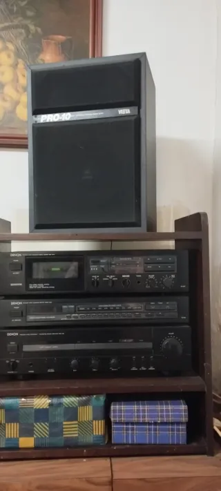Equipo de sonido antiguo Denon y Vista