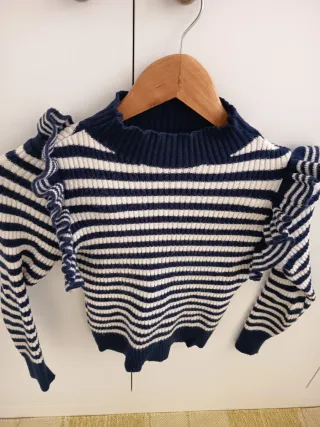 Jersey verde y azul marino con volantes