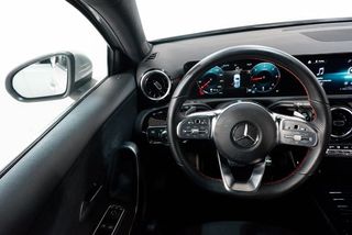 Mercedes Clase A CLASE A 180D 115CV AMG LINE AUTOMATICO