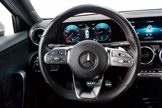 Mercedes Clase A CLASE A 180D 115CV AMG LINE AUTOMATICO
