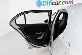 Mercedes Clase A CLASE A 180D 115CV AMG LINE AUTOMATICO