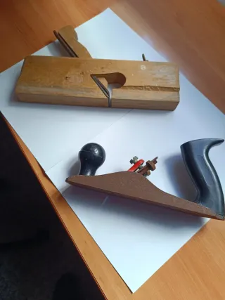 Cepillos de carpintero de madera