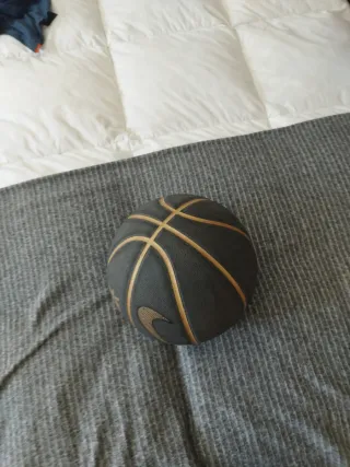 Balón de Baloncesto Nike Versa Tack