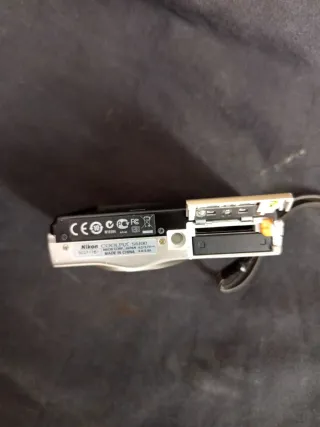 Cámara Nikon Coolpix Plata