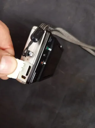 Cámara Nikon Coolpix Plata