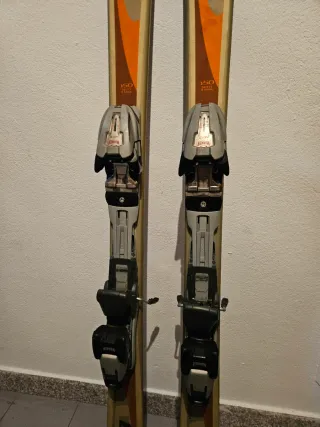 Esquís Volkl 150cm, Botas T.35 y Bolsa