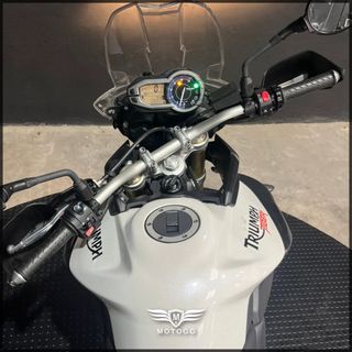 TRIUMPH TIGER 800 ABS - 2012, 19.354km y GARANTÍA