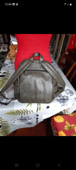 Tris zaini e 1 borsa in regalo