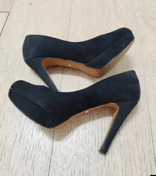 Zapatos de tacón Mariamare negros de ante T 38