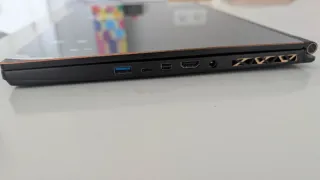 Portátil MSI GS65 Stealth 95D Negro/Dorado