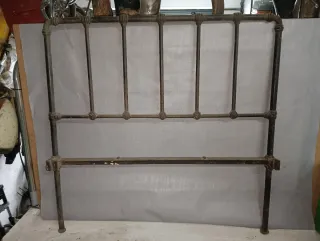 Cabeceros de cama antiguos metálicos