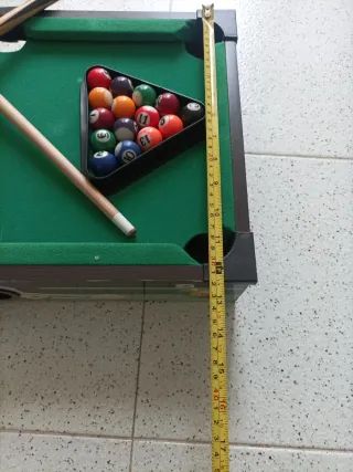 Mini mesa de billar con accesorios