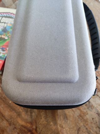 Nintendo Switch con 4 giochi