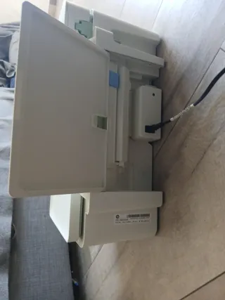 Impresora HP DeskJet Plus 4122