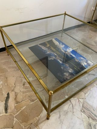 Conjunto mesas centro cristal y metal dorado