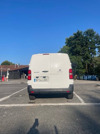 Peugeot Expert 2021