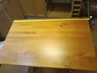 Bancada de madera esquinera+ mesa comedor+sillas