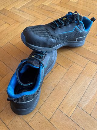 Zapatos de trabajo Sparco negros y azules