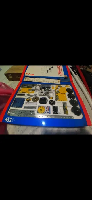 Meccano 4