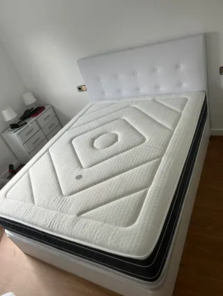 Cama canapé y colchón