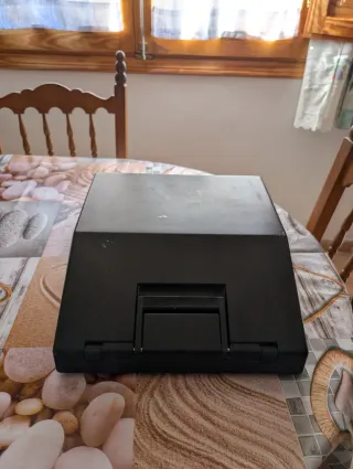 Máquina de escribir Olivetti Lettera 40