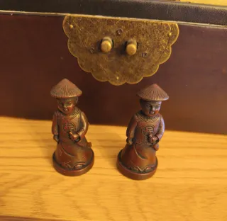 Caja antigua ajedrez chino decorada