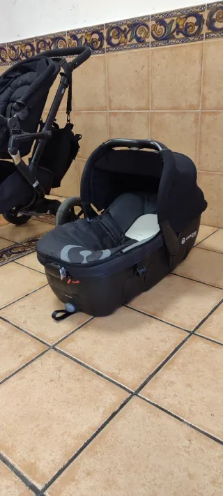 Carrito Concord Neo + Sillas de coche