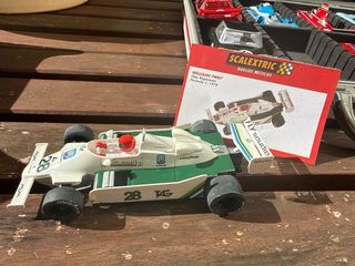 Lote 8 coches Scalextric , con el maletin incluido