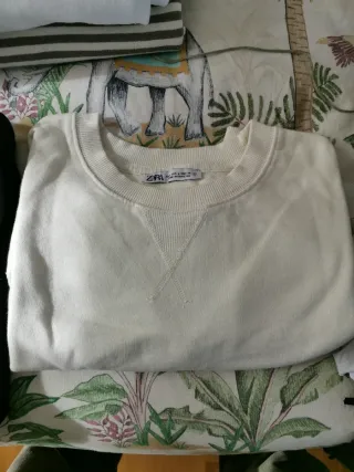 Sudaderas de marcas Pull&Bear, H&M, Zara