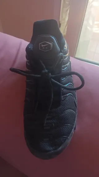 Zapatillas Nike TN Talla 40-41 Negras