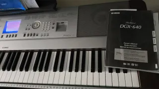 Piano Yamaha DGX-640 Portátil