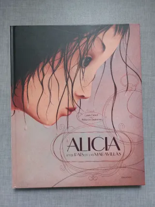 Alicia en el País de las Maravillas (Spanish Ed...