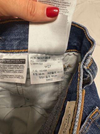 Shorts Levi's vaqueros rotos TALLA W27