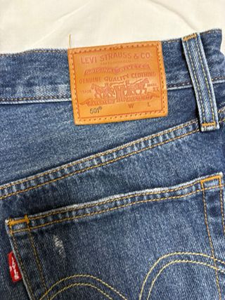 Shorts Levi's vaqueros rotos TALLA W27