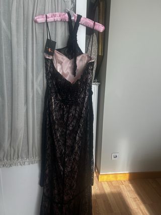 Vestido fiesta encaje negro